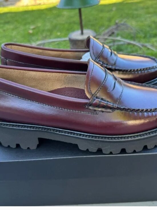 G.H. Bass Whitney Weejuns Super Lug Sole Penny Loafer - Picture 2 of 5